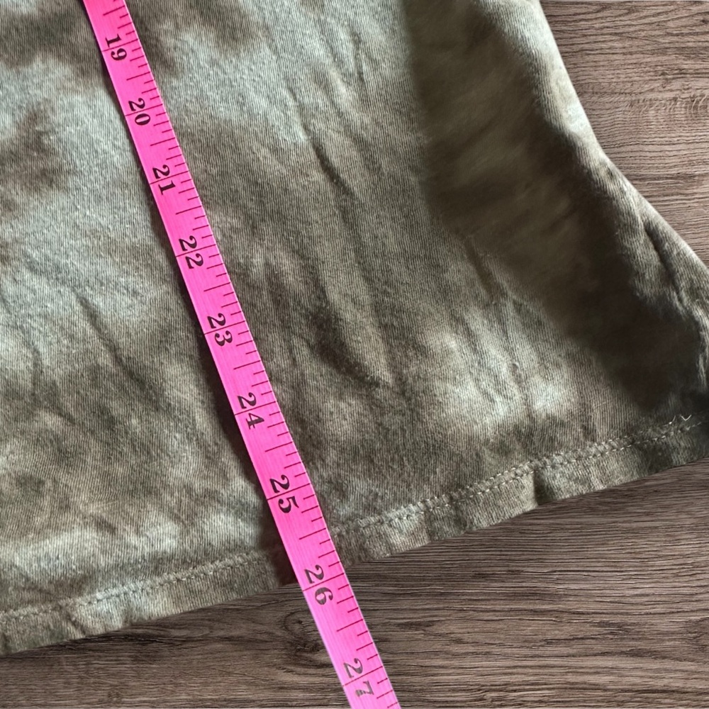 Victoria’s Secret Pink Tie-Dye V-Neck Women's Top Large - Picture 4 of 5